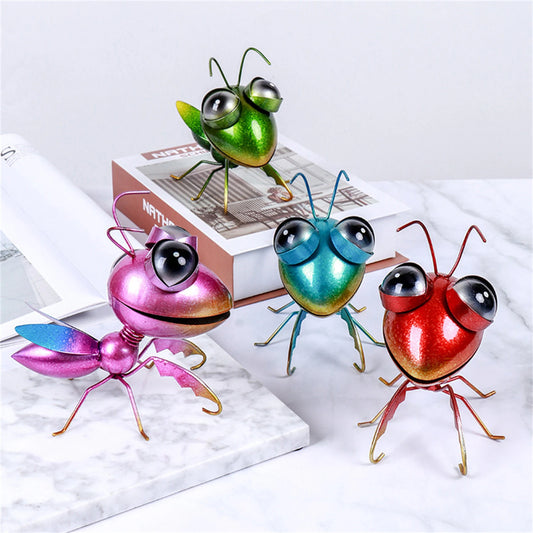 3D Sculpture Metal Mantis Garden Art Ornament
