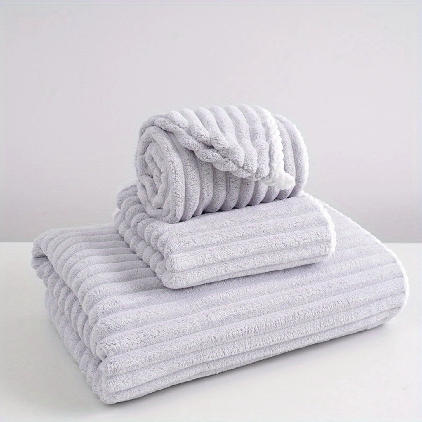 3-pc Coral Velvet Bath Towel Set